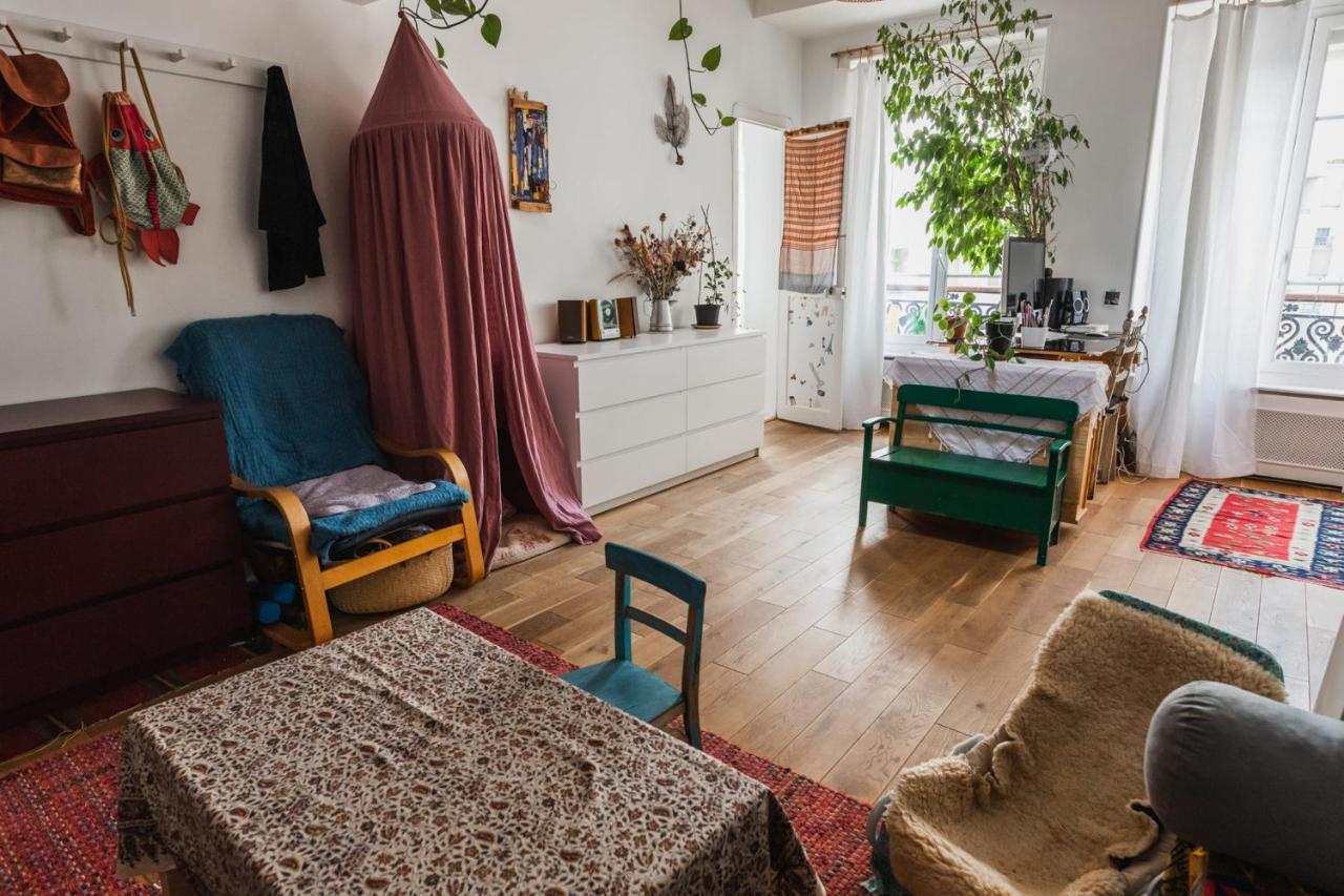 Bright Atypical Duplex In Menilmontant Apartment Париж Екстериор снимка