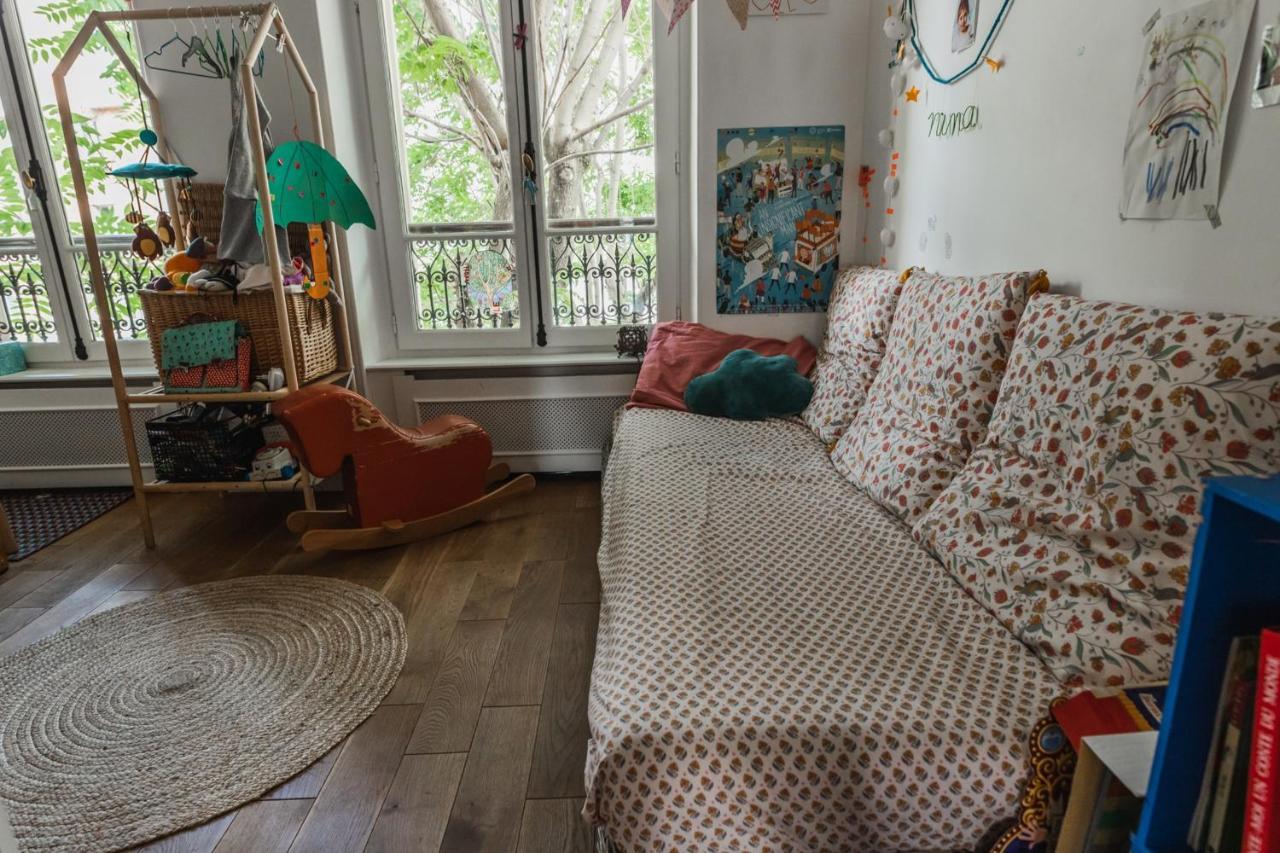 Bright Atypical Duplex In Menilmontant Apartment Париж Екстериор снимка